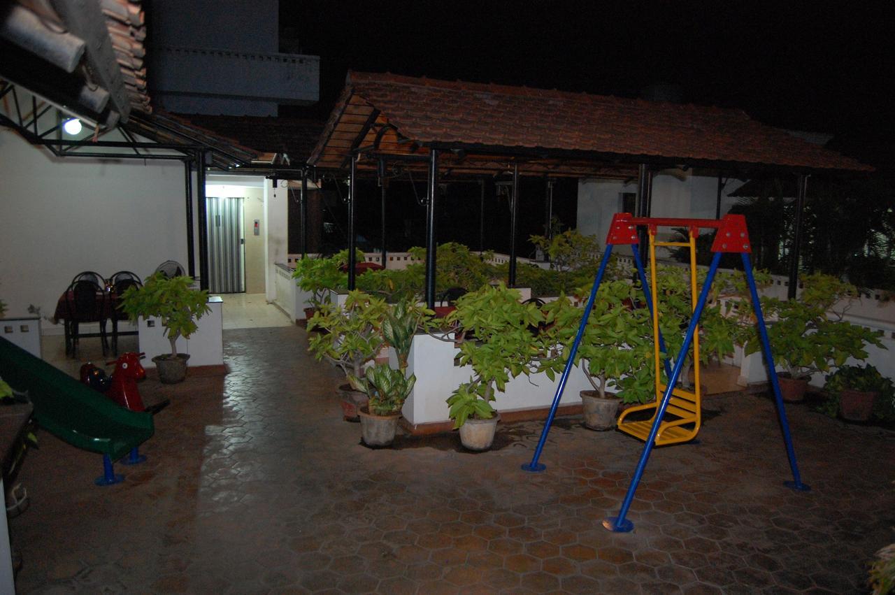 Parvathi Residency Hotel Nagarkovil Kültér fotó