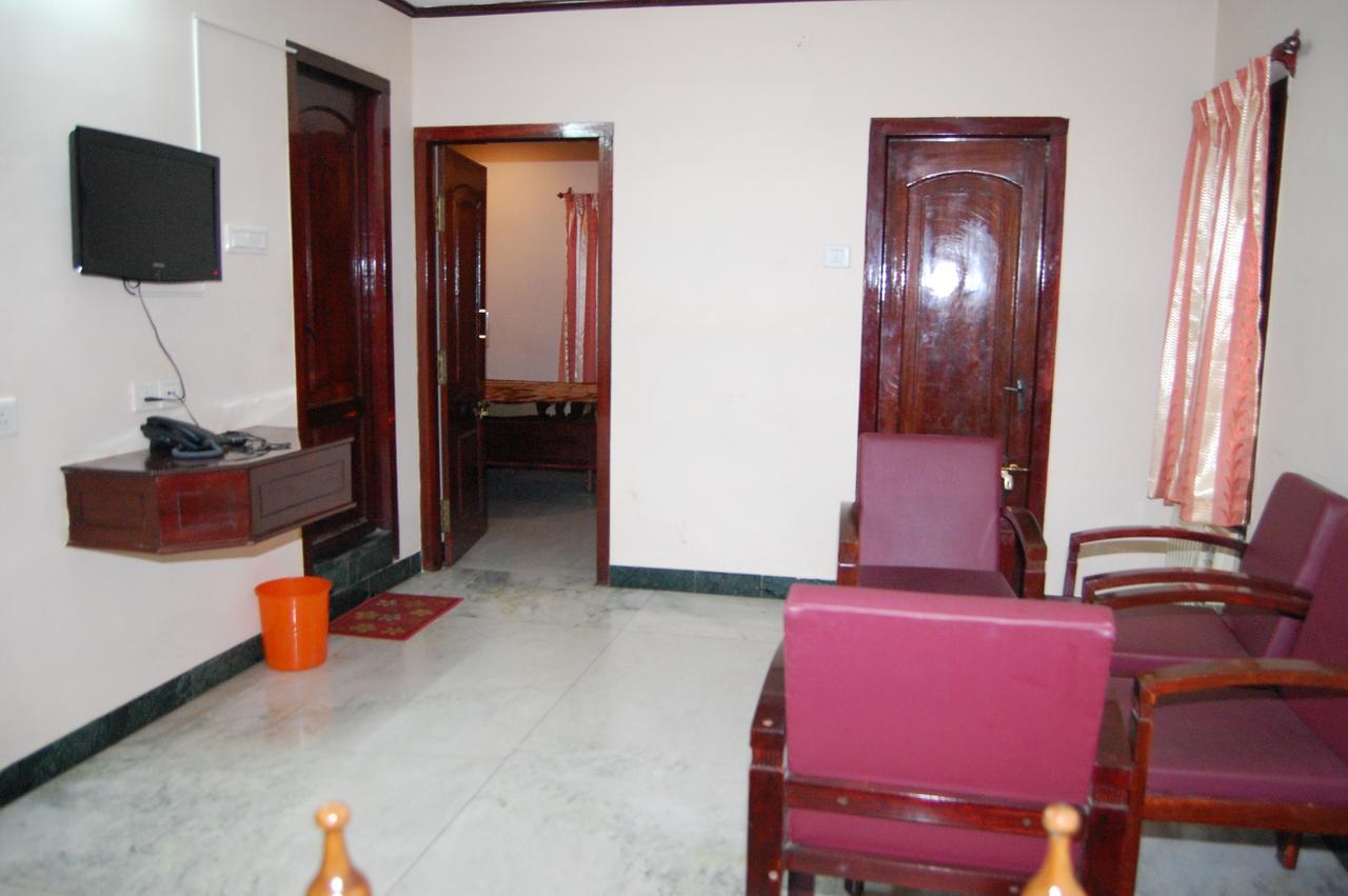 Parvathi Residency Hotel Nagarkovil Kültér fotó